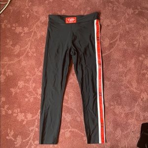 Striped legging
